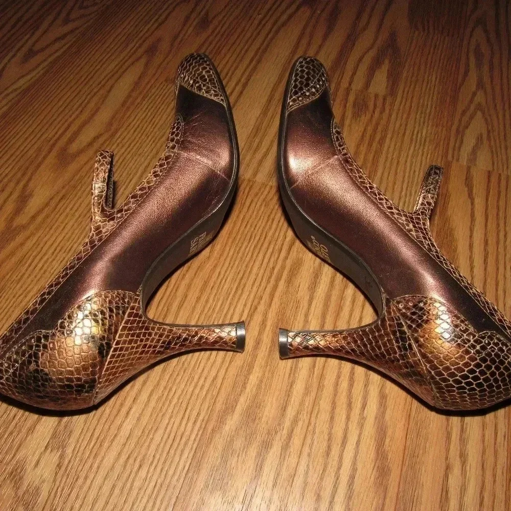 Franco Sarto Mary Jane Snakeskin Pumps Heels 8.5M